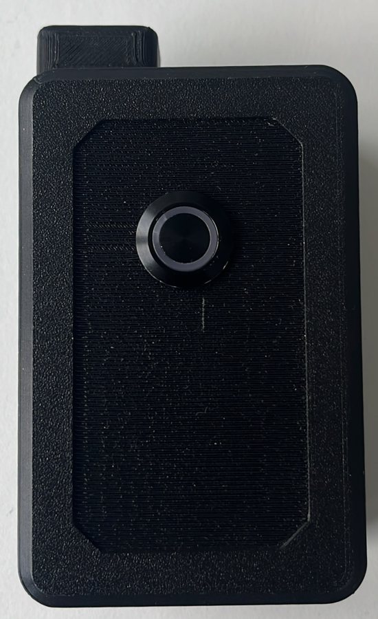 Küchenprototyp, geschlossenes 3D-gedrucktes Gehäuse mit einem Knopf